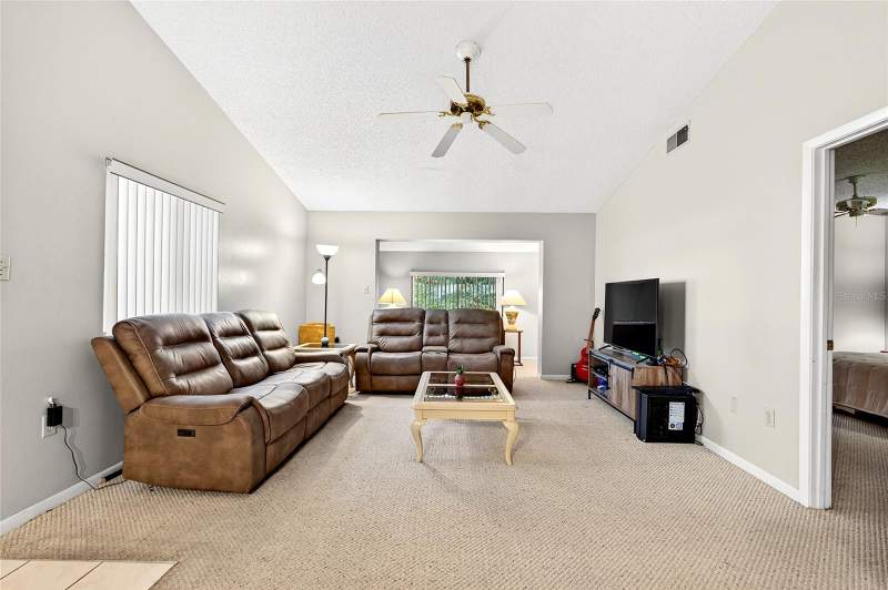 2 bedroom Condominium at 2945 SW 32nd Avenue #D6, Paddock Oaks I, Ocala — photo 5
