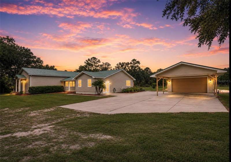 4 bedroom Single Family Residence at 3963 MAMMOTH GROVE ROAD, N/A, LAKE WALES — photo 1
