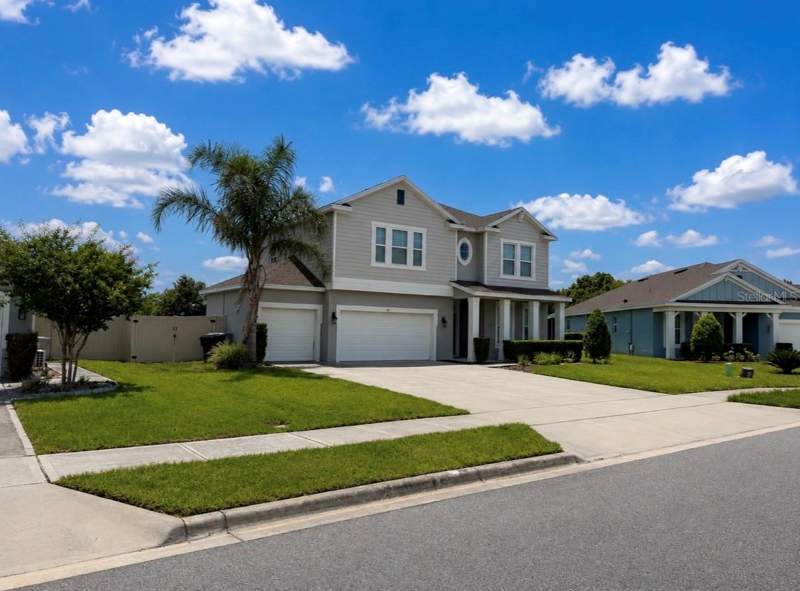 4 bedroom Single Family Residence at 431 Halter Drive, Bridlewood, Apopka — photo 2
