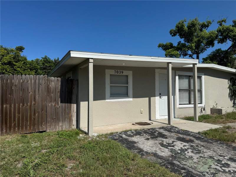 3 bedroom Single Family Residence at 7039 E Lenox Drive, Alken Acres, New Port Richey — photo 3