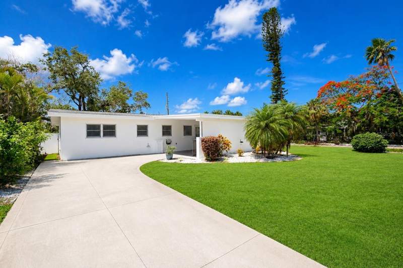 3 bedroom Single Family Residence at 301 41st Avenue, Belle Vista Point, St Pete Beach — photo 3