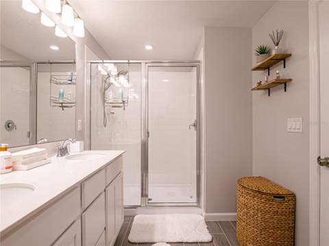 4902 Livingston Lane, Oviedo FL - photo 24 of 41