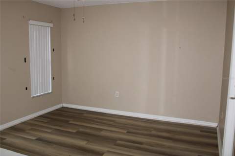 6121 56th Avenue, St Petersburg FL - photo 10 of 11