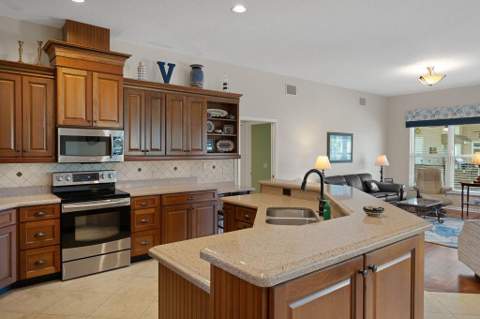2306 Whisper Walk Drive, Spring Hill FL - photo 20 of 99