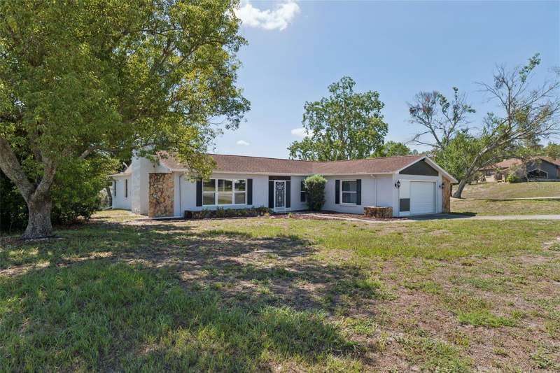 2 bedroom Single Family Residence at 10200 Sunburst Court, Spring Hill, Spring Hill — photo 2
