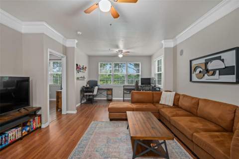 6663 Queens Borough Avenue #104, Orlando FL - photo 10 of 36