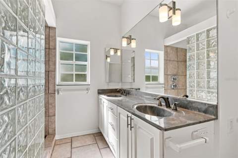 349 Dolphin Shores Circle, Nokomis FL - photo 19 of 45