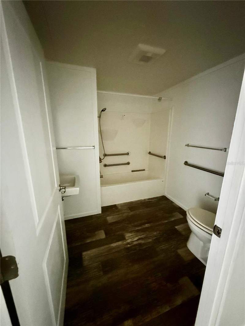 3 bedroom Manufactured Home at 2716 Fast Trot Trail, Lake Pierce Ranchettes First Add, Lake Wales — photo 5
