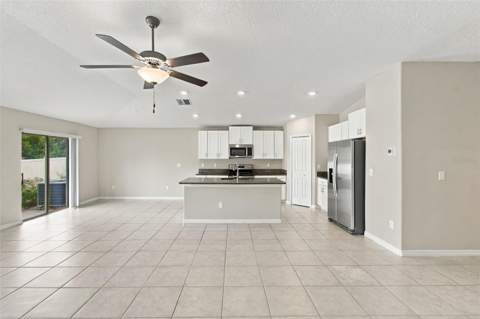 12903 Wildflower Meadow Drive, Riverview FL - photo 7 of 85