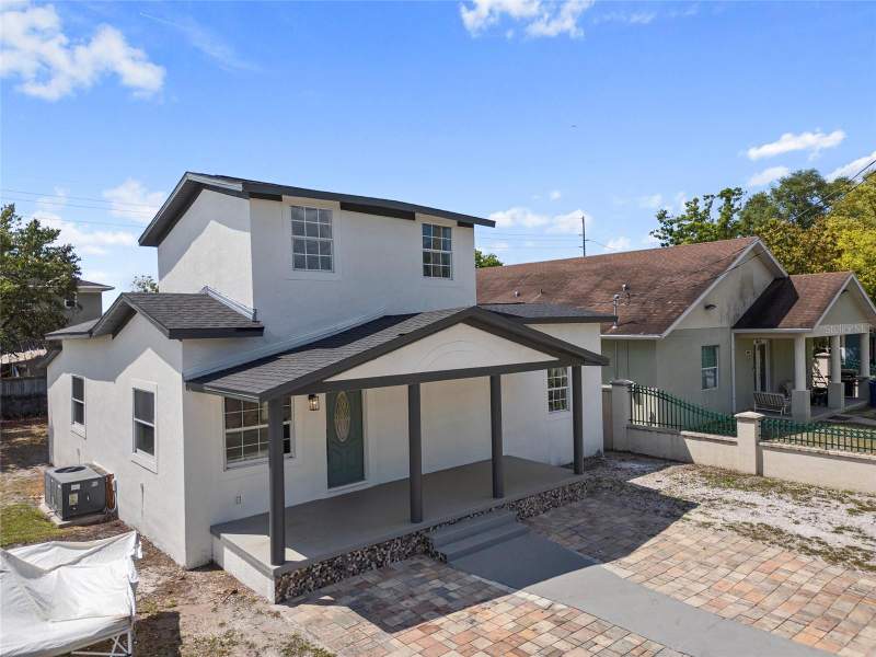 West NaplesHomes for Sale in Tampa, FL