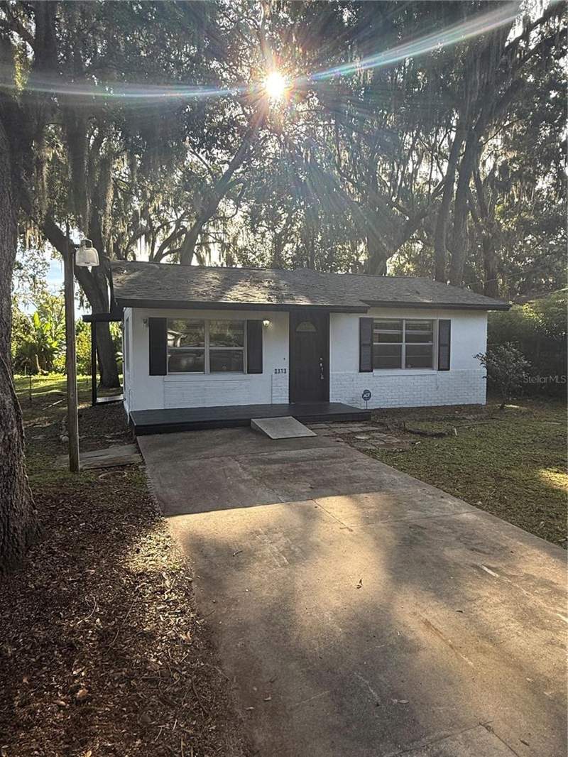 3 bedroom Single Family Residence at 2513 Orange Avenue, Oak Hill, Sanford — photo 3