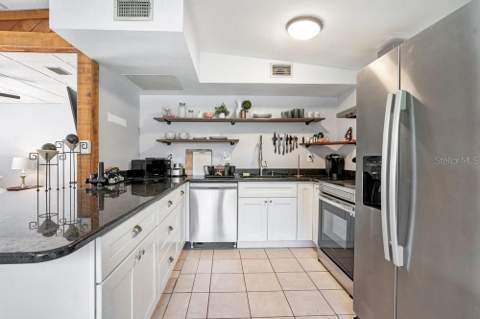 310 E 6th Street, Chuluota FL - photo 6 of 6