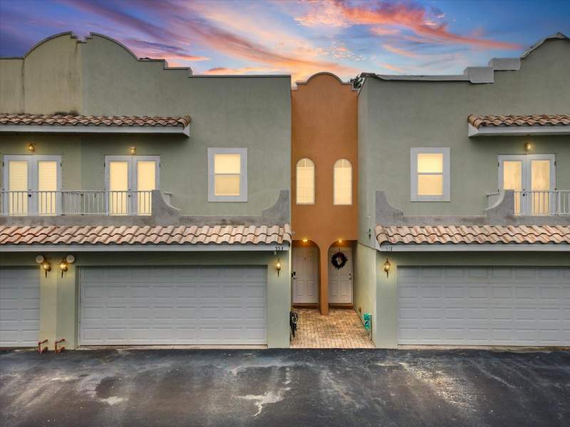 2 bedroom Townhouse at 553 Lusara Court, Heather Bay Condo Twnhms, Dunedin — photo 2