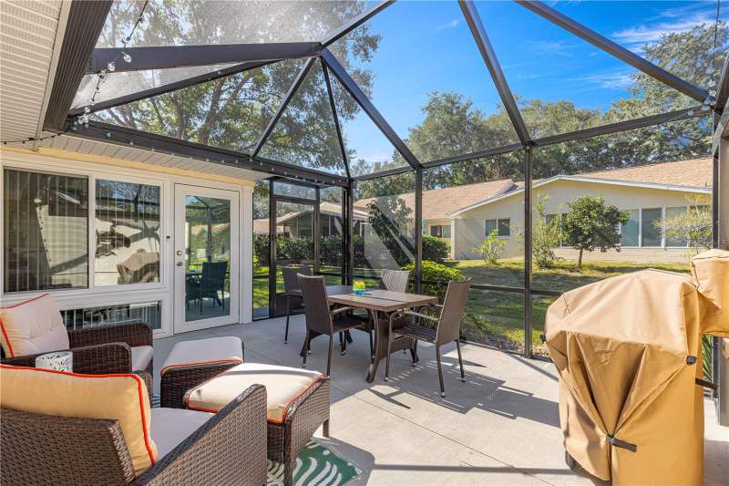 2 bedroom Villa at 9256 SW 82nd Terrace #E, On Top Of The World, Ocala — photo 2