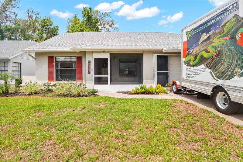 11613 PEAR TREE DRIVE home for sale in Arborwood At Summertree