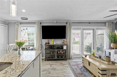 5175 Coquina Key Drive #A, St Petersburg FL - photo 6 of 34