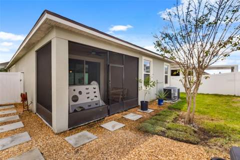2401 Avian Loop, Kissimmee FL - photo 24 of 34