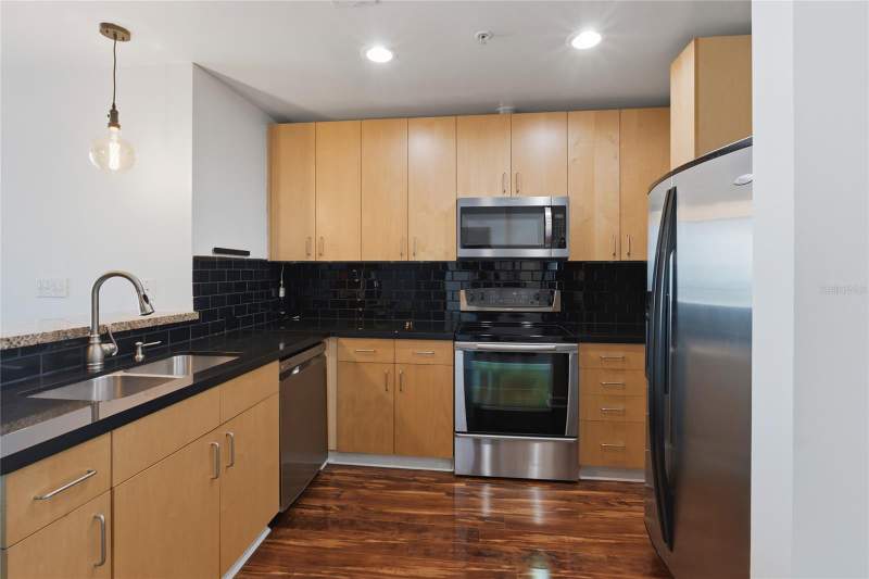 1 bedroom Condominium at 155 S Court Avenue #1113, Solaire/Plaza, Orlando — photo 2
