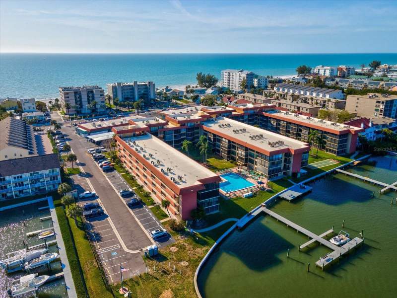 19701 GULF BOULEVARD #105 home for sale in Bay Mariner The Condo