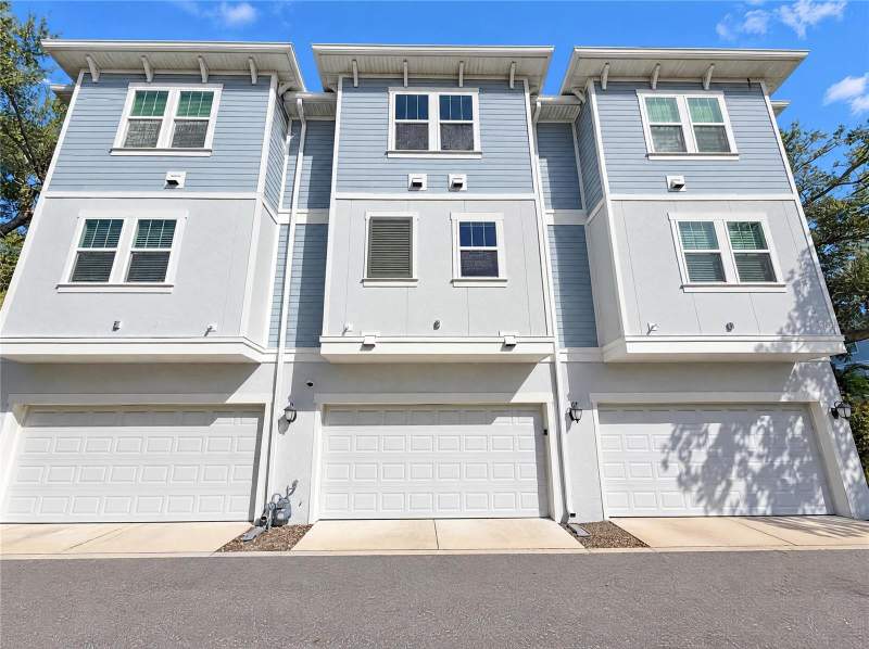 3 bedroom Townhouse at 205 S Tampania Avenue #2, South Tampania Twnhms, Tampa — photo 5