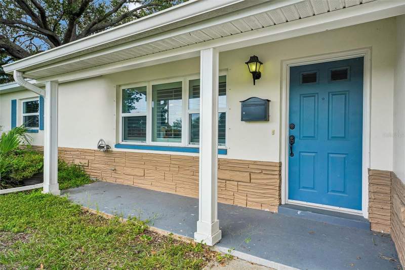 3 bedroom Single Family Residence at 1500 39TH STREET, CORSONS BLK 4 REP, ST PETERSBURG — photo 2