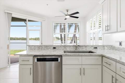 6515 Moorings Point Circle #102, Lakewood Ranch FL - photo 16 of 75