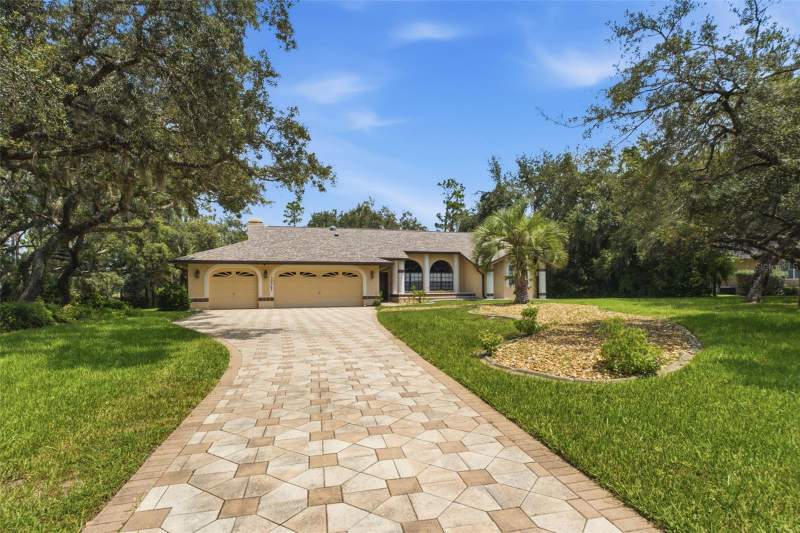 3 bedroom Single Family Residence at 10307 Waters Edge Court, Woodland Waters Ph 1, Weeki Wachee — photo 4