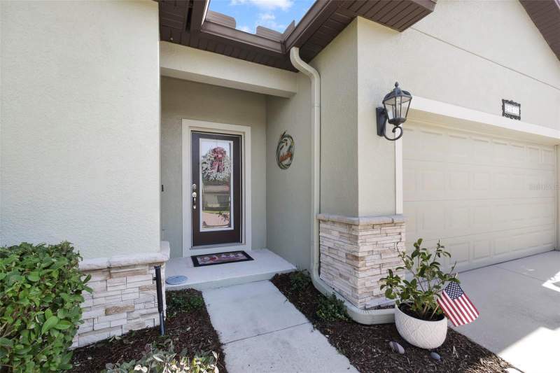 4 bedroom Single Family Residence at 21315 Sorraia Cove, Sullivan Ranch Sub, Mount Dora — photo 2
