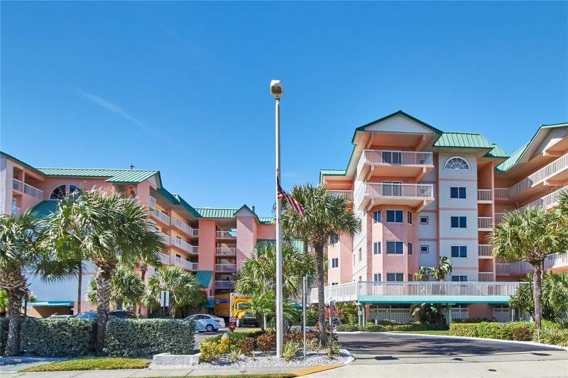 3 bedroom Condominium at 18400 Gulf Boulevard #1206, Beach Cottage Condo, Indian Shores — photo 2