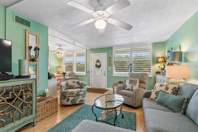 1 bedroom Condominium at 4885 1st St NE #307, Winston Park Northeast, St Petersburg — photo 5