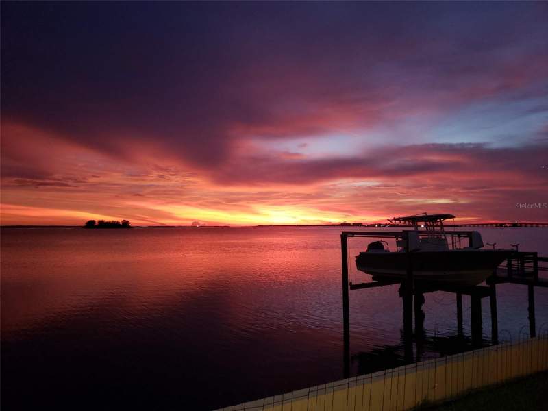Harbor View Villas