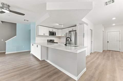 4363 Tyler Circle, St Petersburg FL - photo 12 of 45