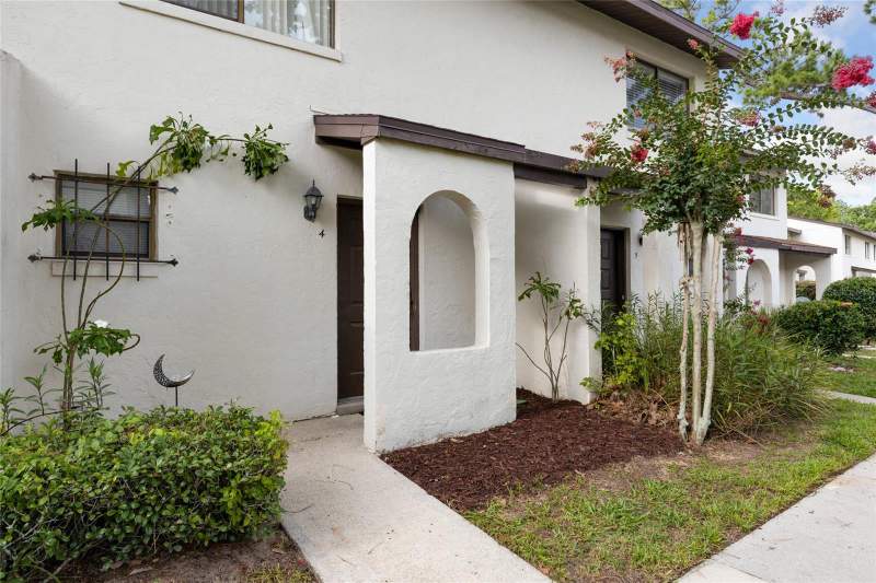 2635 SW 35TH PLACE #1704 home for sale in Casablanca East