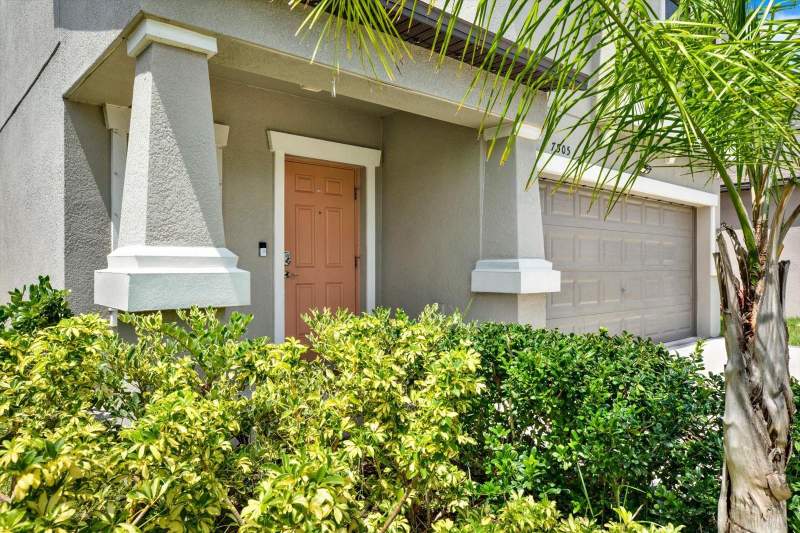 6 bedroom Single Family Residence at 7505 Samuel Ivy Drive, Touchstone Ph 4, Tampa — photo 3