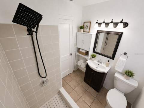 5825 Yucatan Drive, Orlando FL - photo 8 of 9