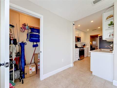 5925 Shore Boulevard #107, Gulfport FL - photo 16 of 46