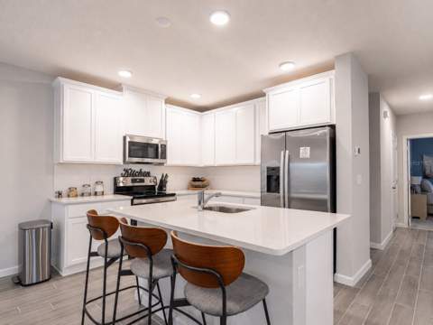 4902 Livingston Lane, Oviedo FL - photo 6 of 41