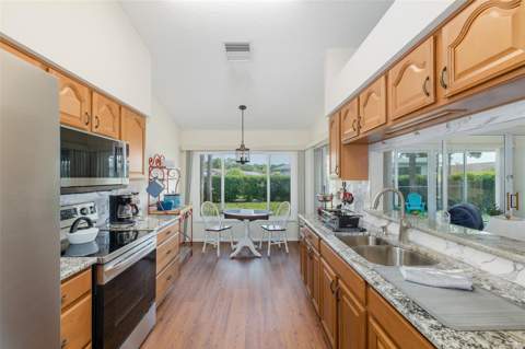 9519 Scenic Pine Court, New Port Richey FL - photo 14 of 48