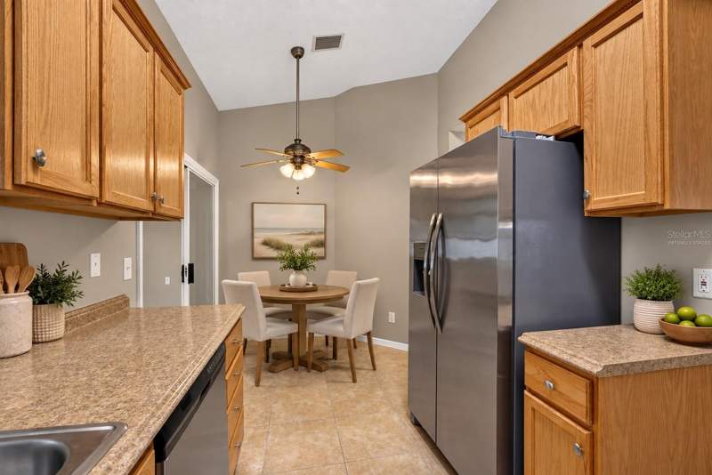 3 bedroom Single Family Residence at 39 Fischer Lane, Palm Harbor Center Ph 01, Palm Coast — photo 4
