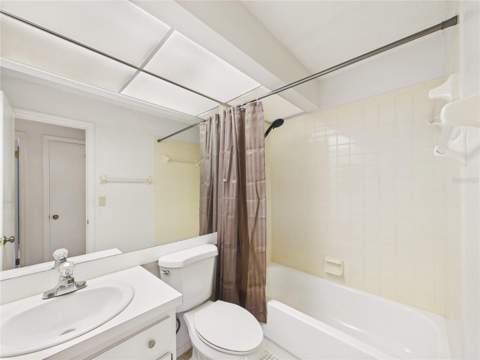 7511 Heather Walk Drive, Weeki Wachee FL - photo 15 of 34