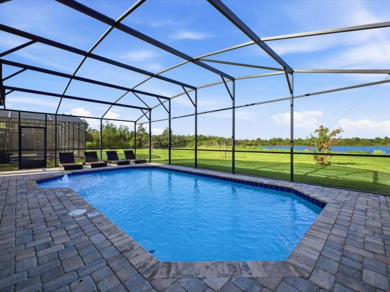 6 bedroom Single Family Residence at 211 Macaulays Cove, Balmoral Estates, Haines City — photo 2