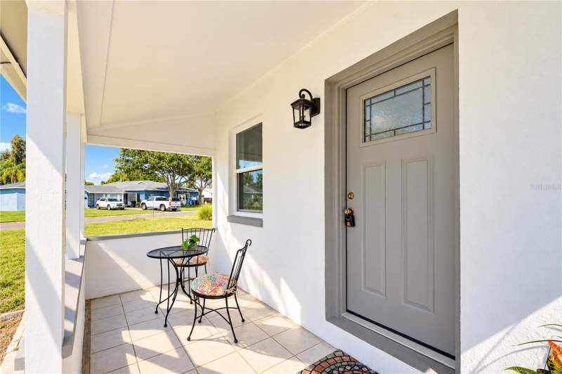 3 bedroom Single Family Residence at 4117 Bay Street, Snell Gardens Sub, St Petersburg — photo 2