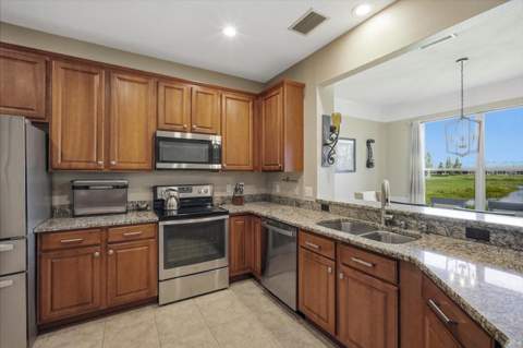 4611 Pond Ridge Drive, Riverview FL - photo 15 of 38