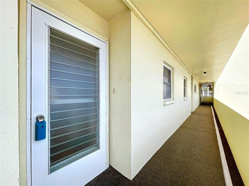 2 bedroom Condominium at 4650 Cove Circle #209, Hamilton House The Condo, St Petersburg — photo 2