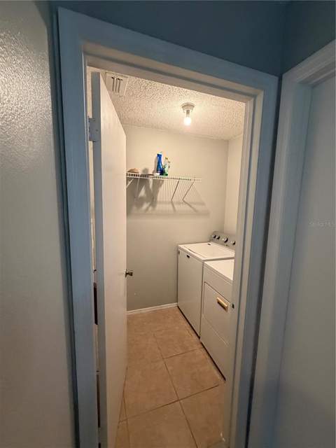 14864 Laguna Beach Circle, Orlando FL - photo 7 of 22