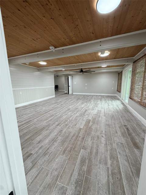 8715 Driftwood Drive, Tampa FL - photo 10 of 41