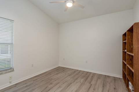 9742 Oakwood Hills Court, New Port Richey FL - photo 22 of 62