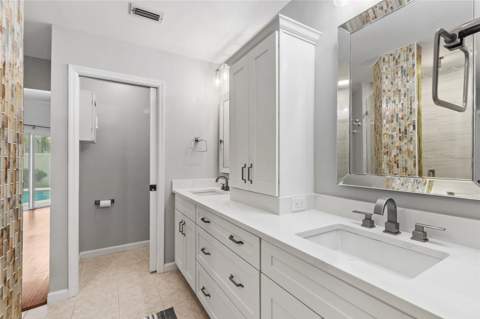 4897 Harbor Woods Drive, Palm Harbor FL - photo 22 of 38