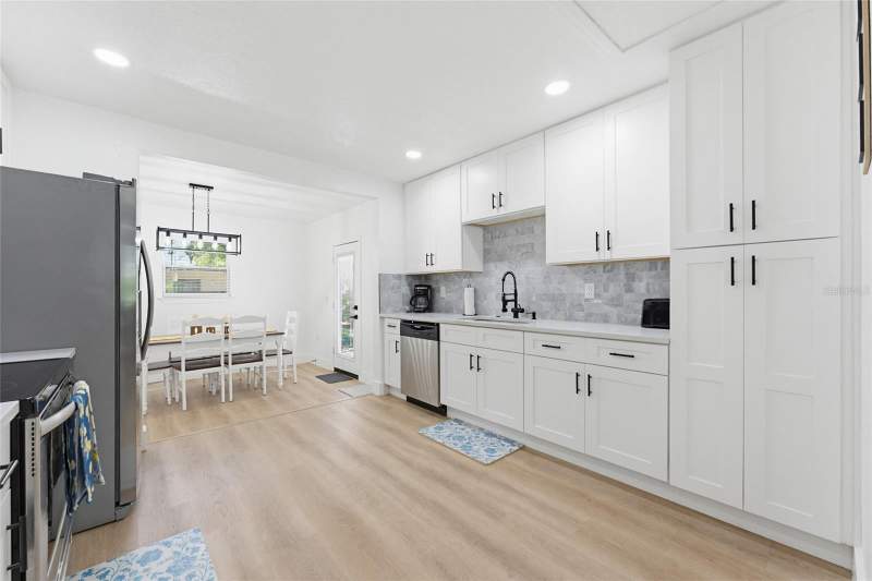3 bedroom Single Family Residence at 1275 Palm Street, Knights Acres, Clearwater — photo 3
