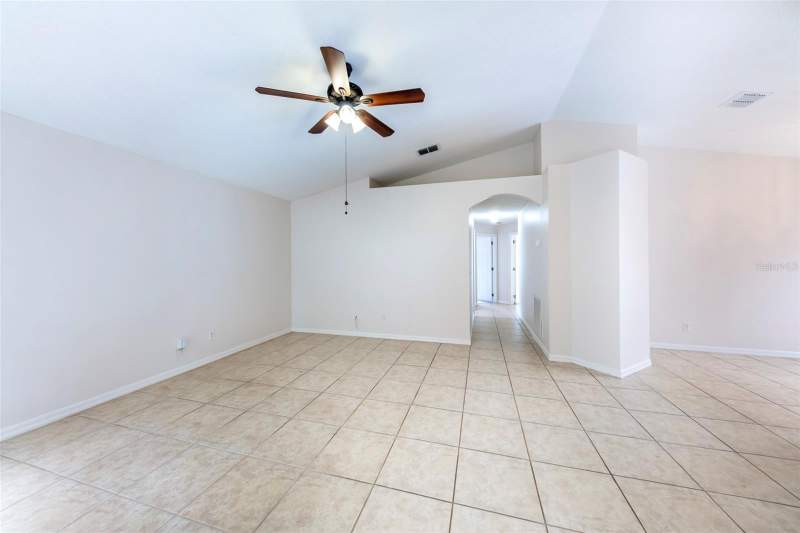 3 bedroom Single Family Residence at 10109 Vista Cove Lane, Vista Cove, Orlando — photo 2